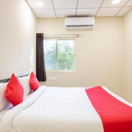 Jagtara Residency Hotel อินดอร์ ภายนอก รูปภาพ